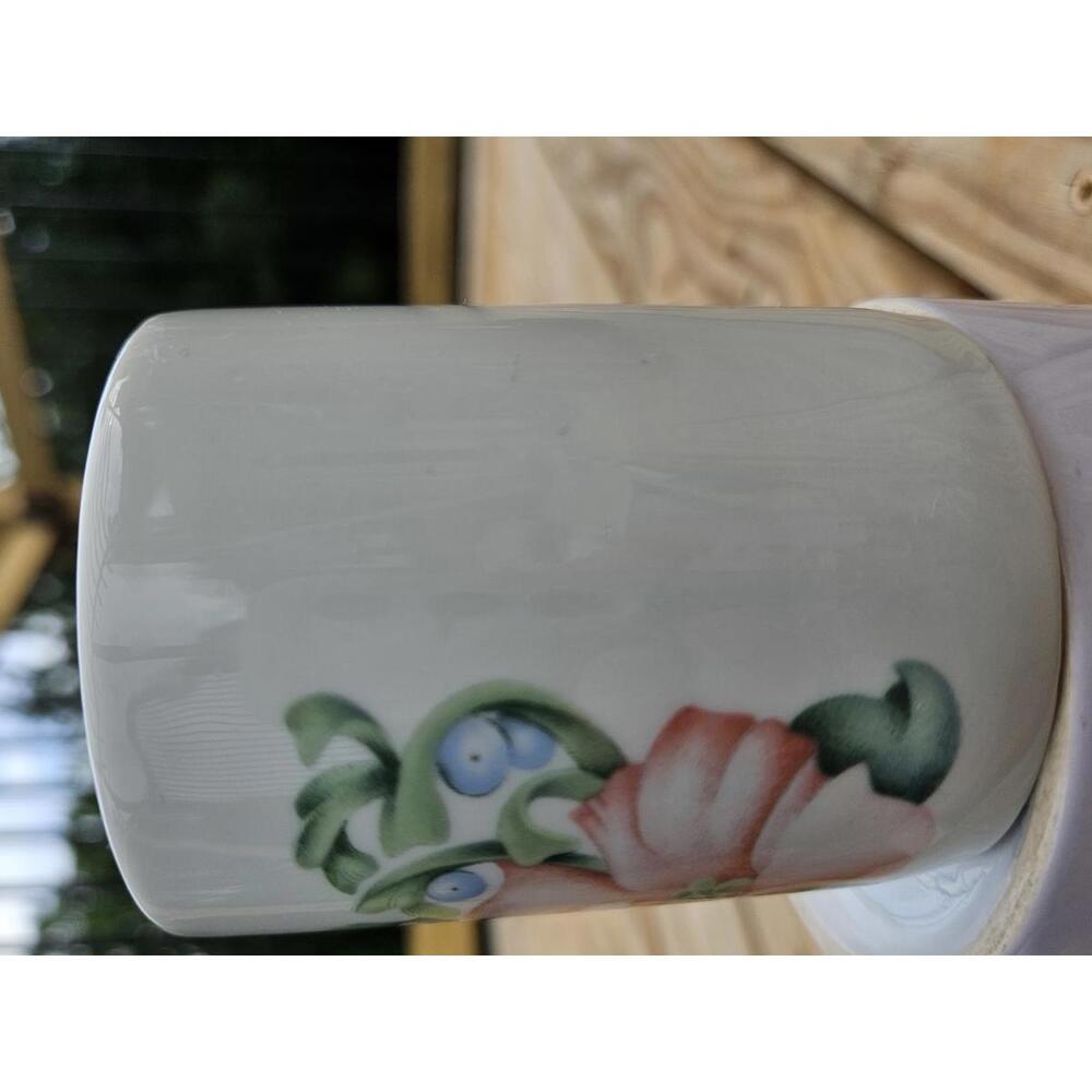 Elegant Limoges Porcelaine d’Art – Anais Anais Exclusive – Made in France - Picture 3 of 9